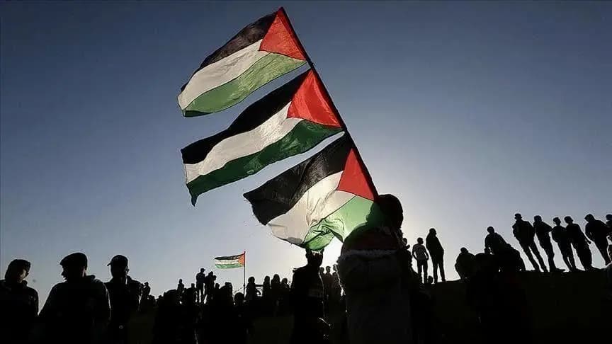 العدو يطلق النار على ذوي الاحتياجات الخاصة