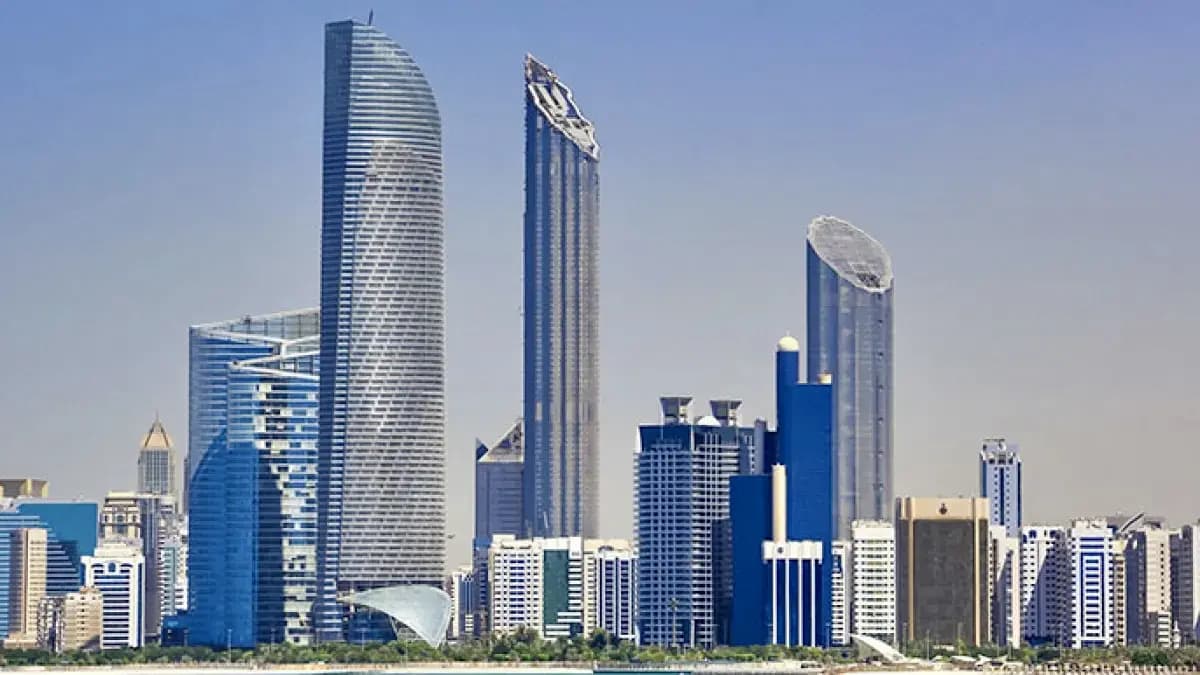 "بلومبيرغ".. أبو ظبي سوق واعدة للعملات الرقمية
