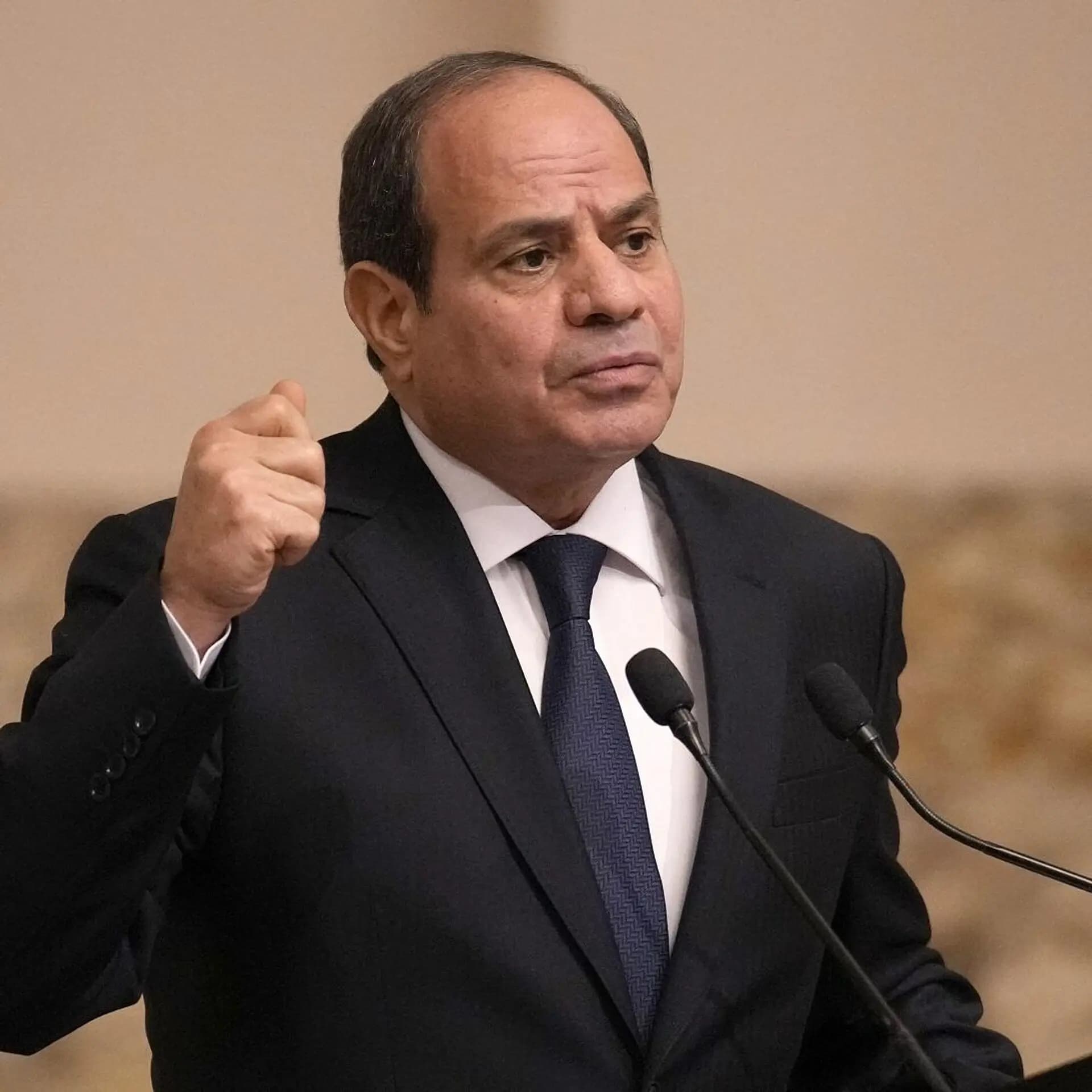 السيسي: العدو يعرقل دخول المساعدات عبر "رفح"