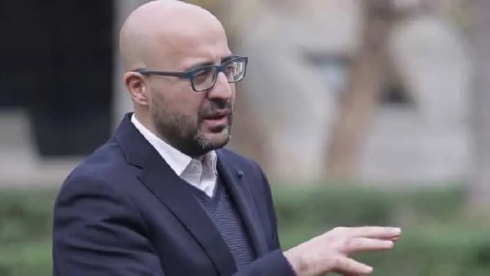 وزير البيئة في إسبانيا.. وهذا ما بحثه