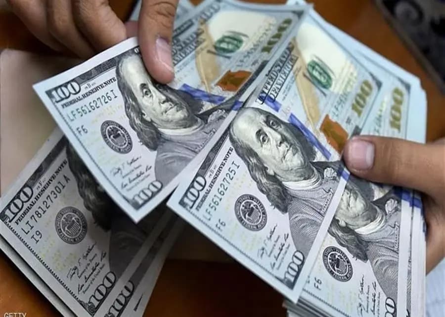 انخفاضٌ إضافيٌّ للدولار... هكذا افتتحت صباحاً السّوق الموازية