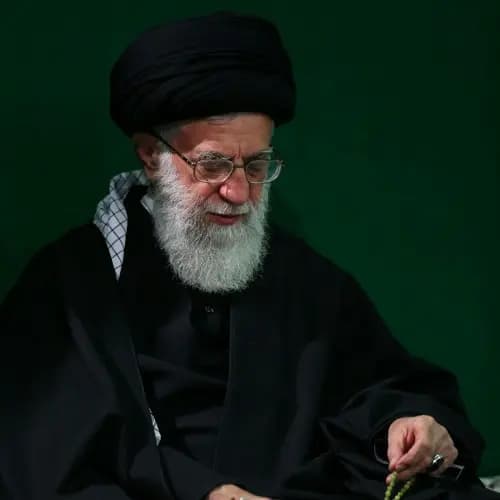 السيد الخامنئي: الكيان الصهيوني سيتلقى صفعة على فعلته