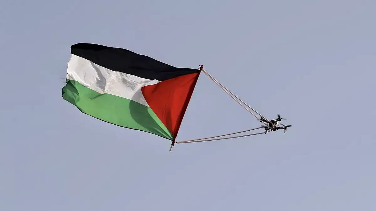 "بشأن فلسطين".. "أبل" تعتزم تغيير رمز تعبيري