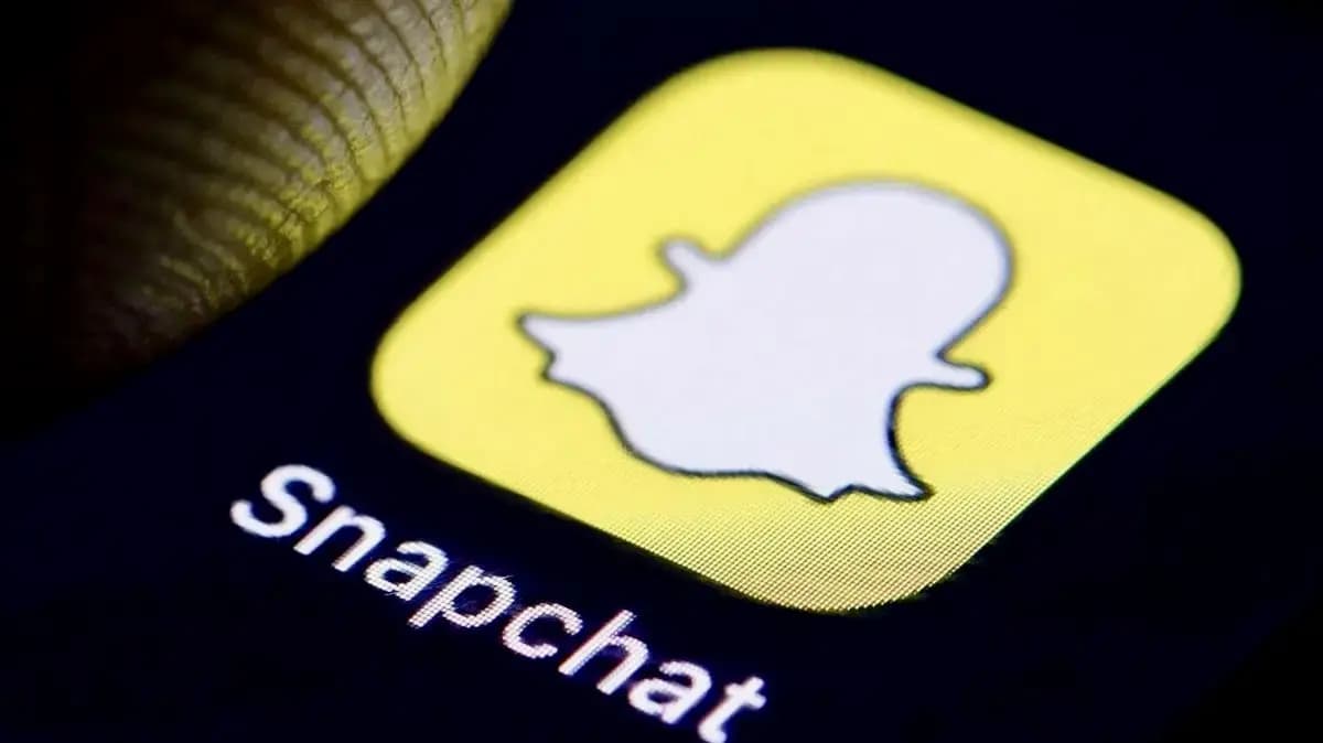 "سناب شات" يطلق مزايا جديدة