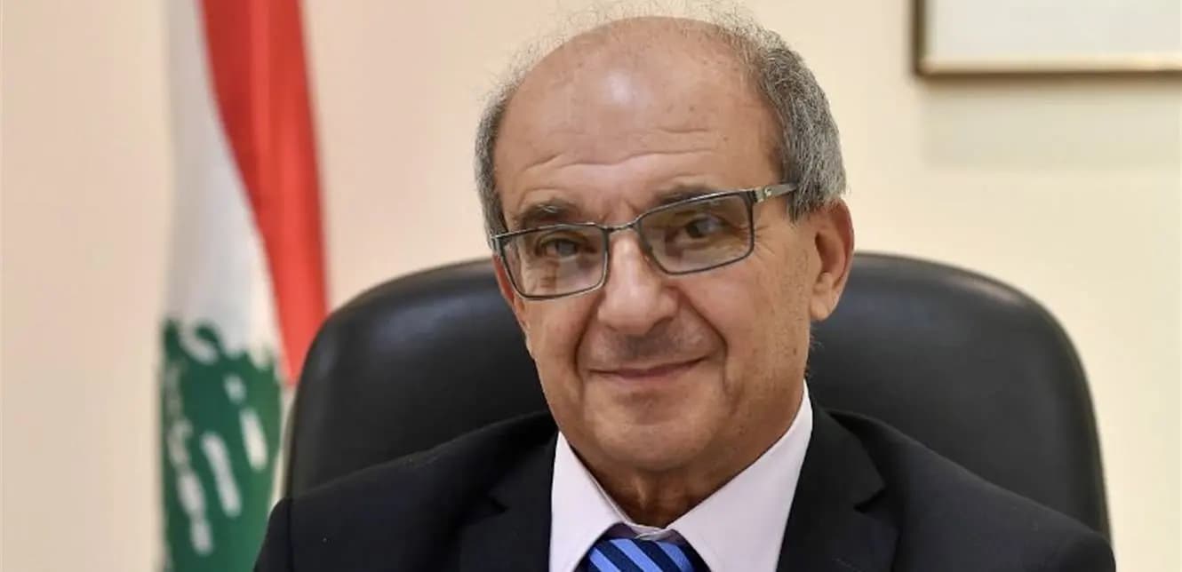 كلاس يطالب بعدم تمديد سن التقاعد
