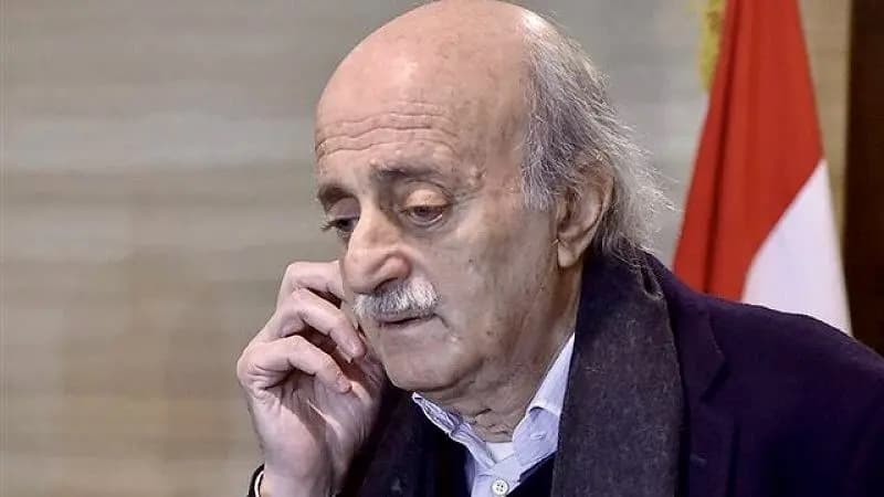 "بعد استهداف مجدل شمس".. جنبلاط يتلقى اتصالاً من رئيس العراق