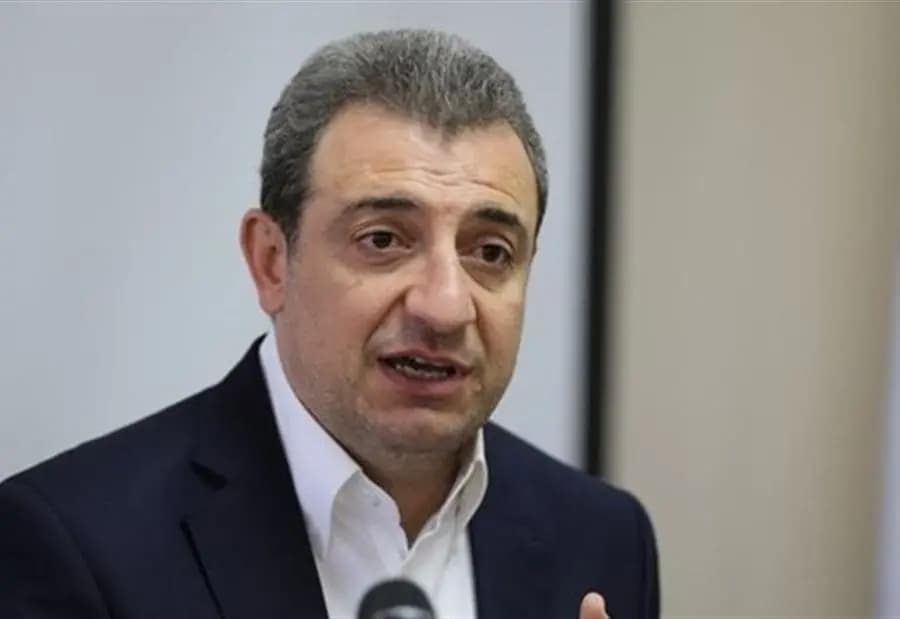 إنفراجاتٌ ودعوة لـ حزب الله... مواقفٌ سياسيّة هامّة ولافتة لـ أبو فاعور