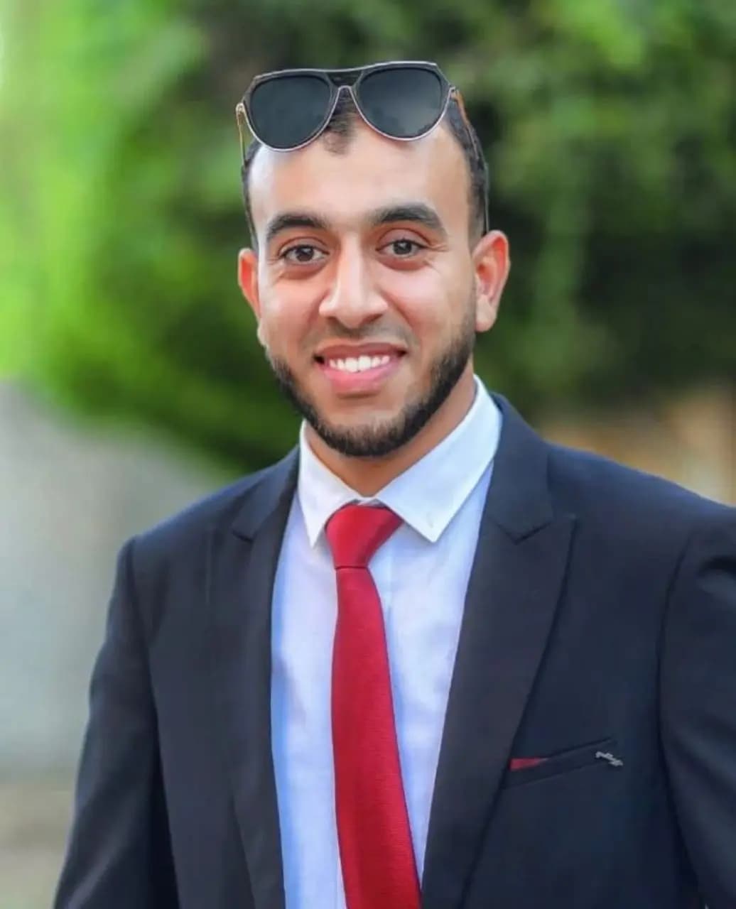 استشهاد الصحافي حمزة ‎مرتجى في قصف ‎مدرسة مصطفى حافظ غربي مدينة ‎غزه
