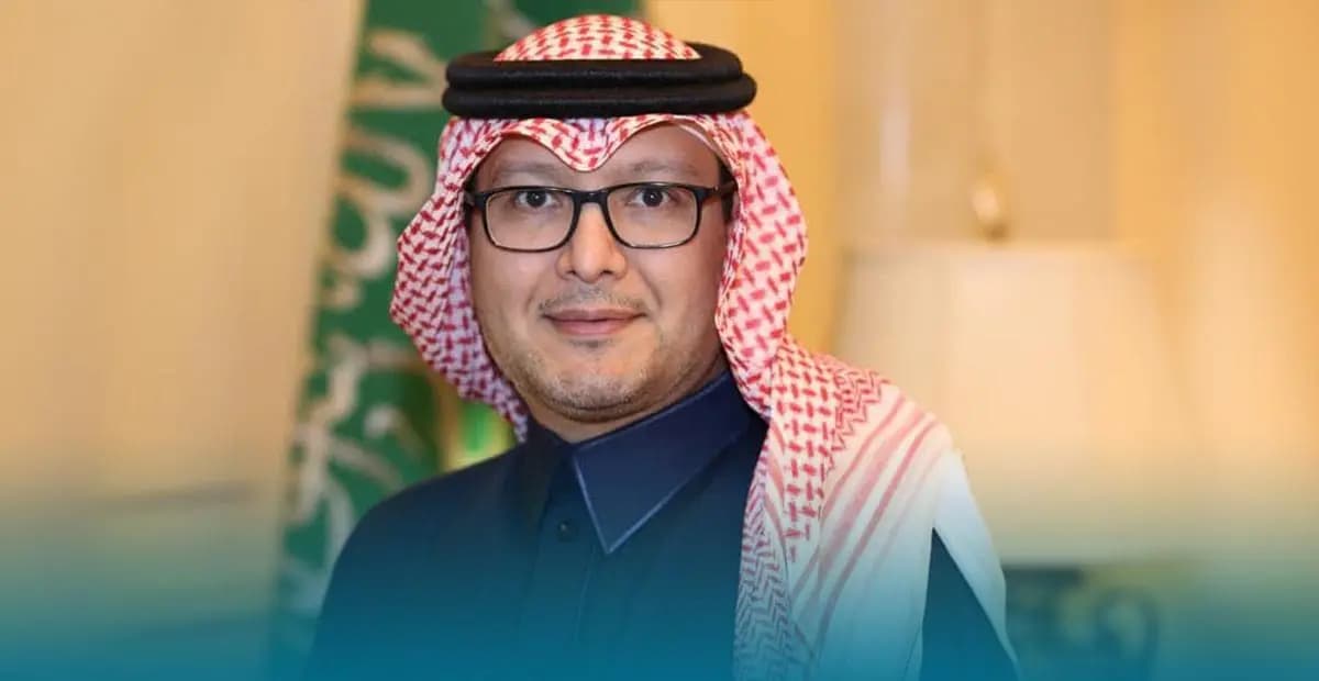 بخاري ولودريان...و"لبنان" ثالثهما!