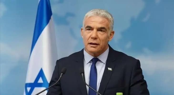 لابيد: نتنياهو يخترع العقبات