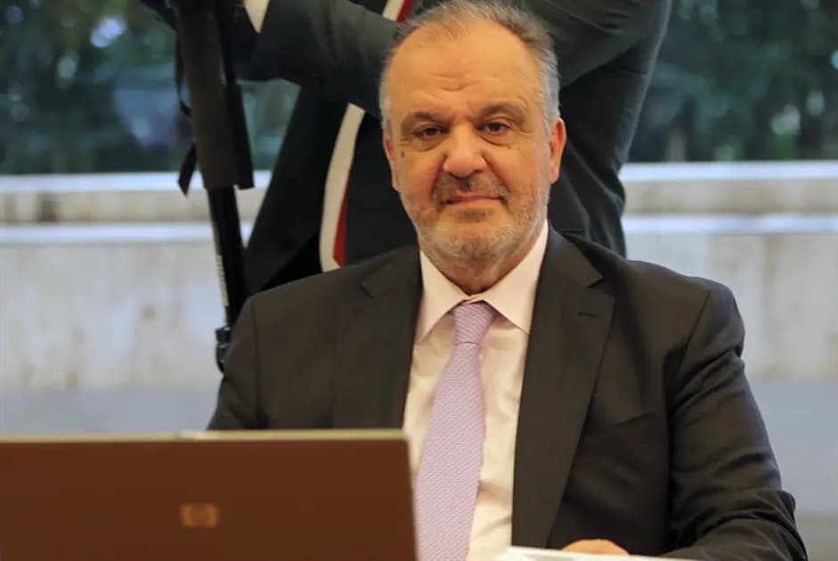 بوشكيان: تصحيح رواتب القطاع العام موجود في موازنة ٢٠٢٥