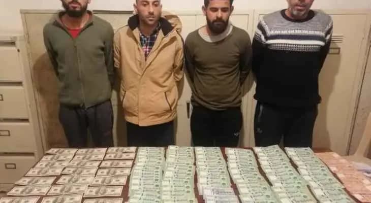 قوى الأمن تعمم صور أفراد عصابة ترويج عملة مزيّفة أوقفتهم مفرزة حلبا القضائية
