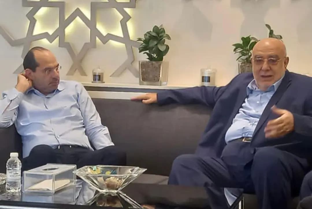 حسن مراد يستقبل سكرية وحمدان...
