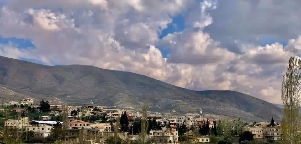 استهداف سيارة في العين