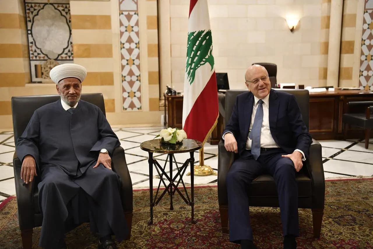 "لمواجهة تداعيات العدوان".. دريان يلتقي ميقاتي