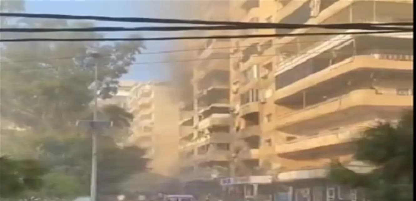 بعد استهداف مبنى في صور.. العمل جارٍ على إخلاء السكان