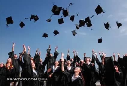 بيان مهم إلى طلاب الثانوية العامة الراغبين بالسفر!