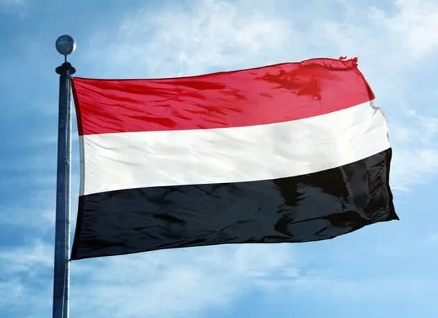 حكومة صنعاء اليمنية تدين الغارات الإسرائيلية على سوريا وانتهاك الأجواء اللبنانية