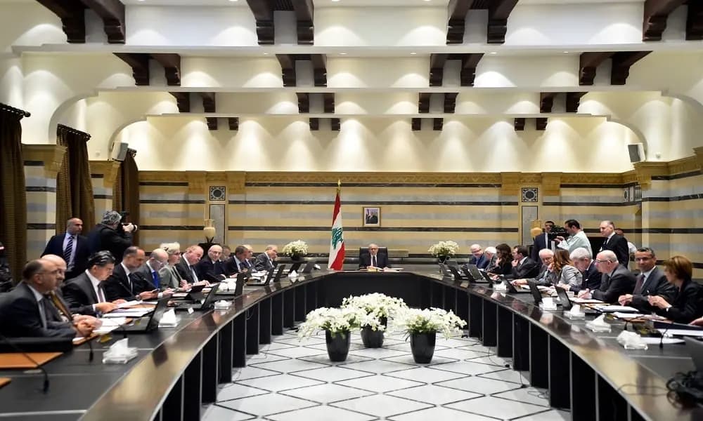وزير يطلب من أورتاغوس استكمال الحرب ضد الحزب؟