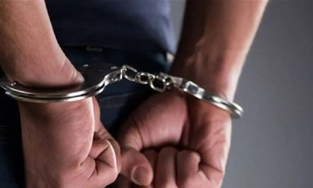 توقيف شخصين بجرم النصب والاحتيال