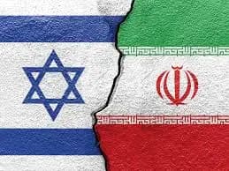 فايننشال تايمز: بعد الحرب مع إيران هل تولد المنافسة الكبرى المقبلة في المنطقة؟