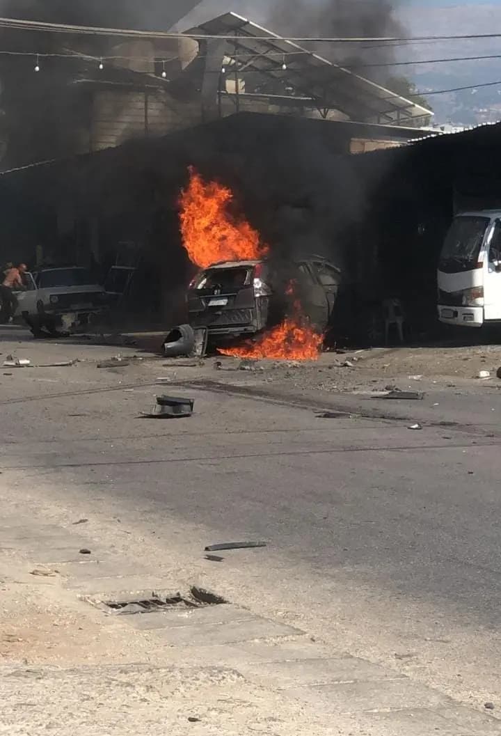 استهداف سيارة شمالًا.. هل من شهـ.ـداء؟