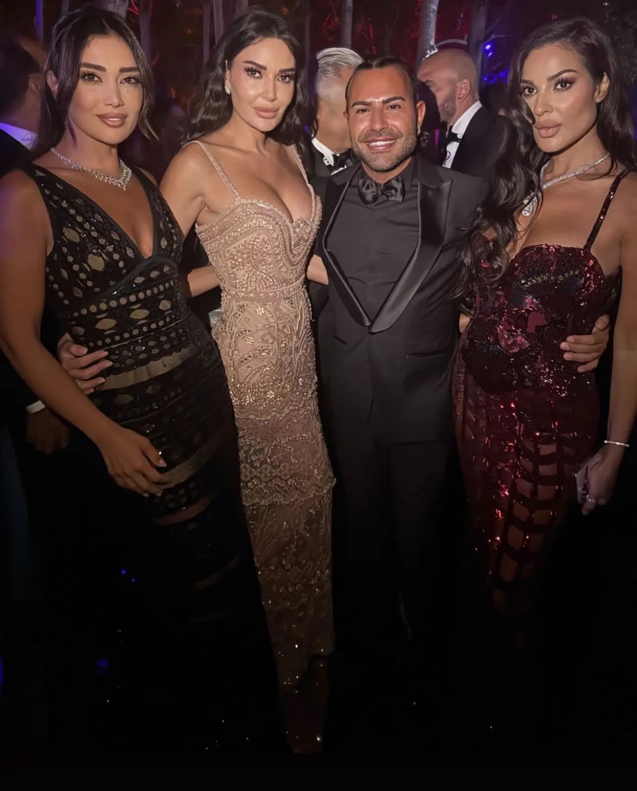 زفاف سيليو يجمع سيرين ونادين