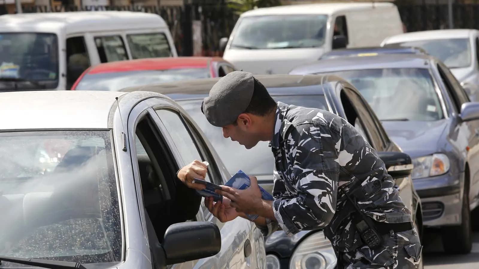 تزفيت فجراً على طريق غاليري سمعان.. والسير مستمر!