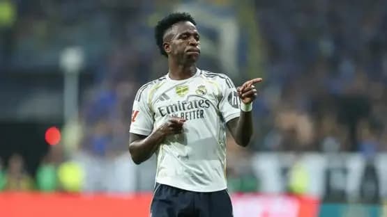 ريال مدريد سئم من تصرفات فينيسيوس.. "يستفز الجماهير ثم يبكي"