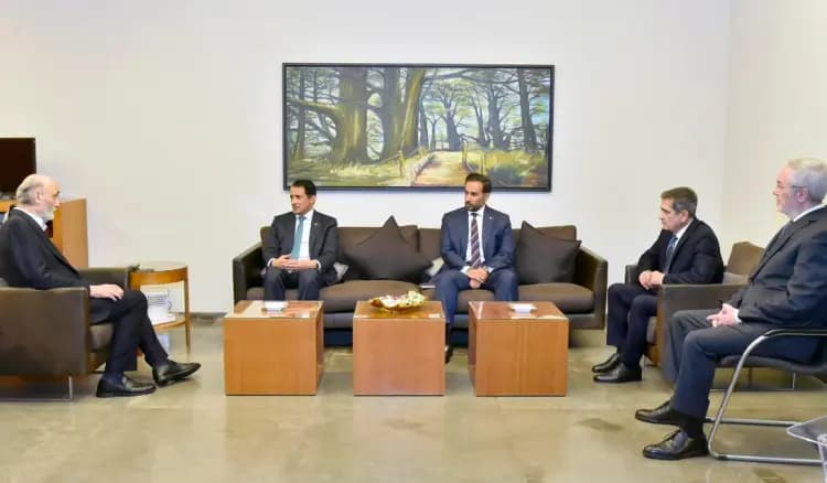 جعجع يلتقي السفير القطري