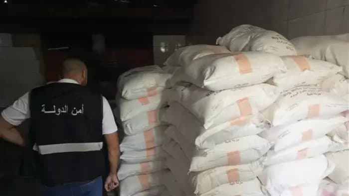 أمن الدَّولة يداهم مخزناً للطّحين المدعوم في الشَّمال