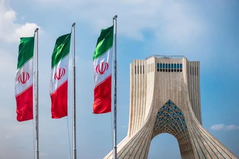 غارات على طهران.. والمواجهة مستمرة
