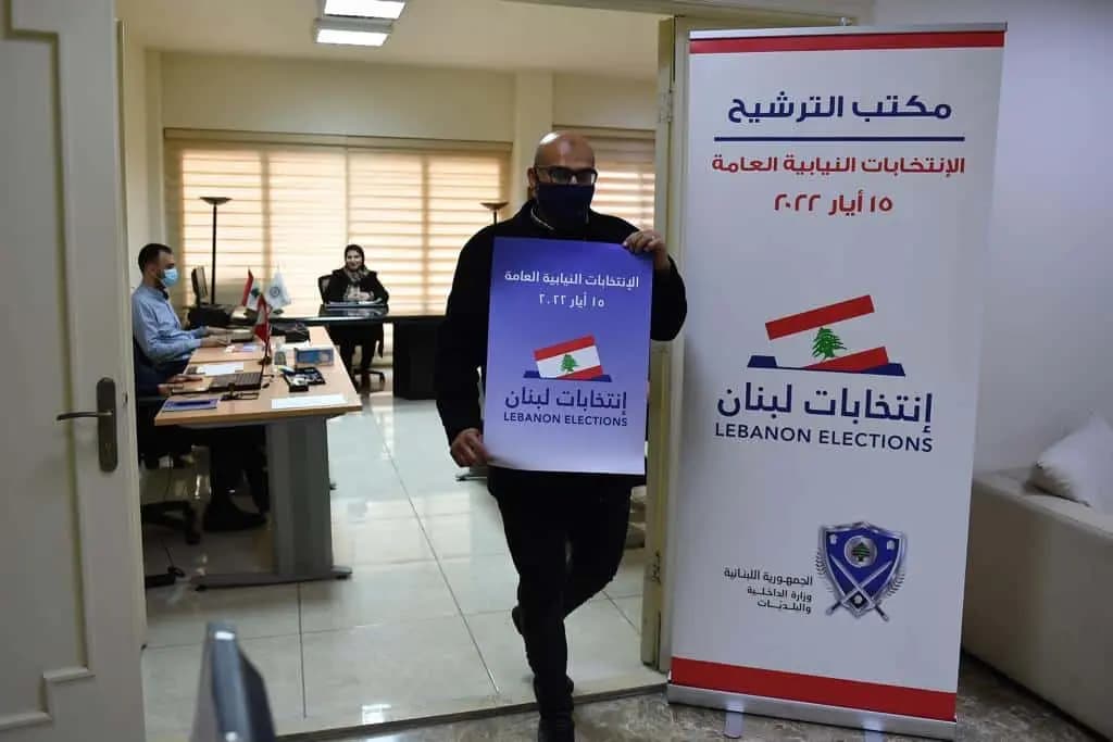 شراسة الحراك والمعارضة معارضات ومحاولات ليليّة لجمعها يستشرسون كسب العشائر العربيّة كثقلٍ ومعيارِ انتخابيٍّ