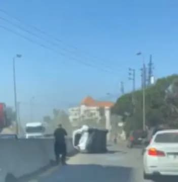 حادث سير مروع على الطريق الدولية في عاليه