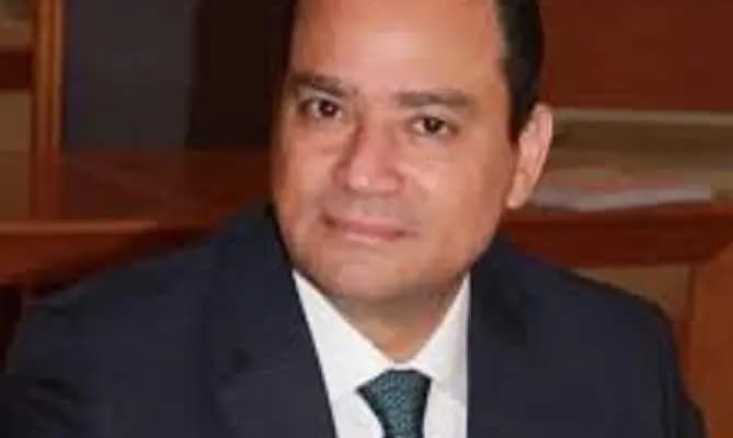 الصايغ: أوقفوا مهزلة PCR المطار