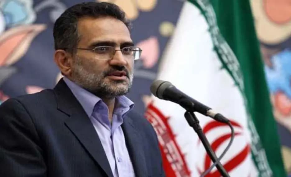 مساعد الرئيس الإيراني للشؤون البرلمانية: سنرد حتماً على قصف صهاريجنا عند الحدود العراقية السورية