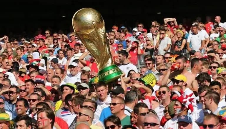 جماهيرُ منتخَباتِ كأس العالم بين التّنافسِ والانتماء