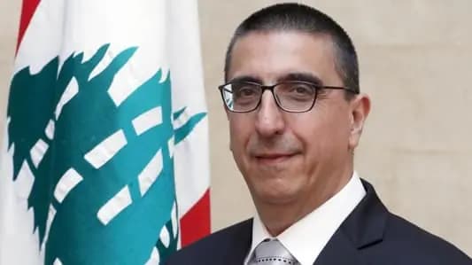 حجار يلتقي غراندي