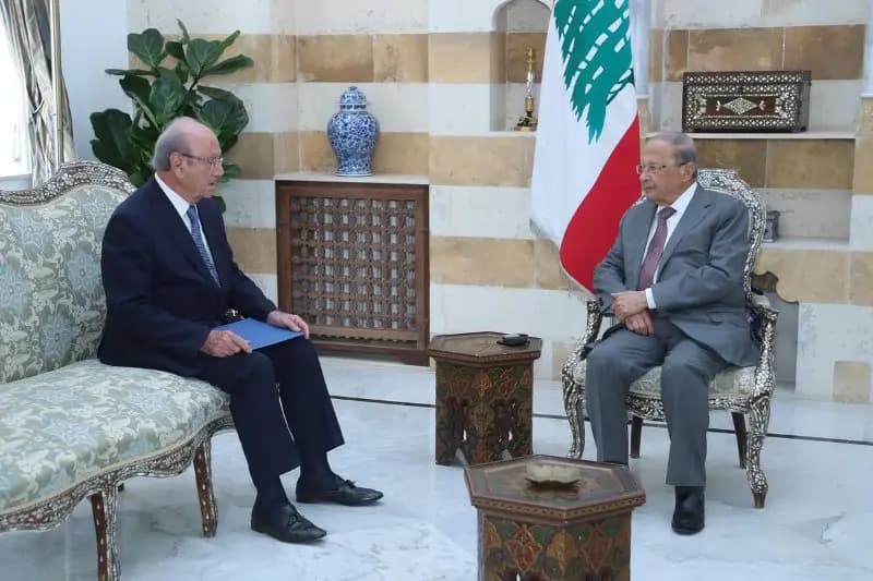 عون عرض الاوضاع مع الهاشم