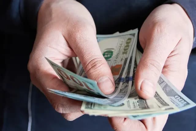 إليكم تسعيرة الدولار عصر اليوم!