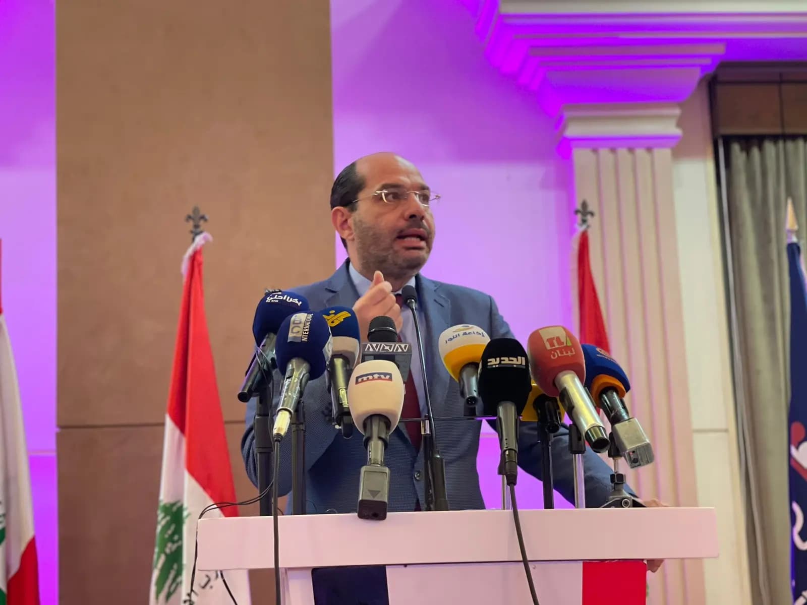 مراد في ملفِّ قانون الكابيتال كونترول: سيكون لنا موقف واضح لدى إنهاء اللجان المشتركة نقاشها، ولن نقبل بالمسِّ بحقوق المودعين