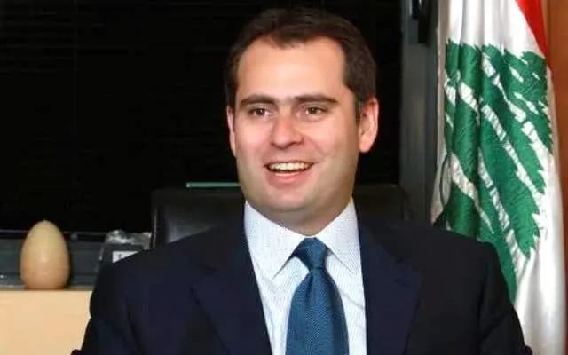 اميل لحود: تكاد مواقف بعض السياسيين تتساوى مع مواقف العدو الإسرائيلي
