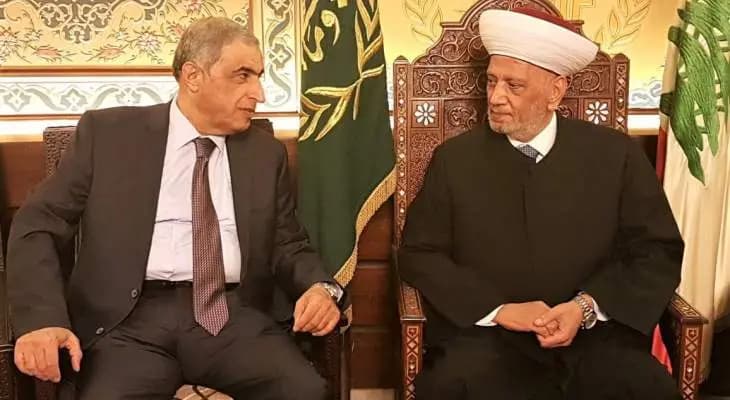 هاشم: علينا العمل على وحدة الموقف الداخلي من اجل مواجهة الظروف الاقتصادية