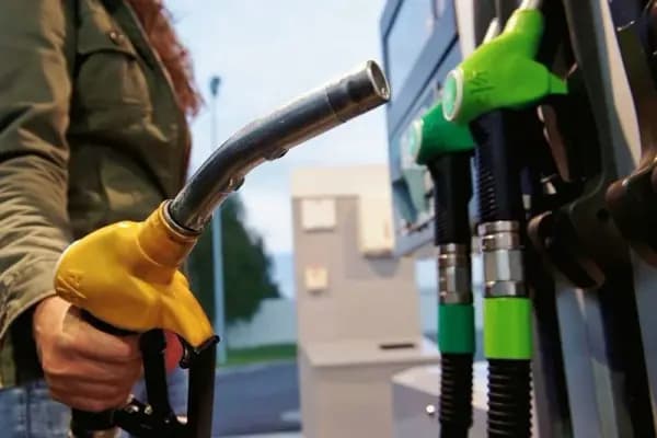 كم بلغت أسعار المحروقات صباح اليوم؟