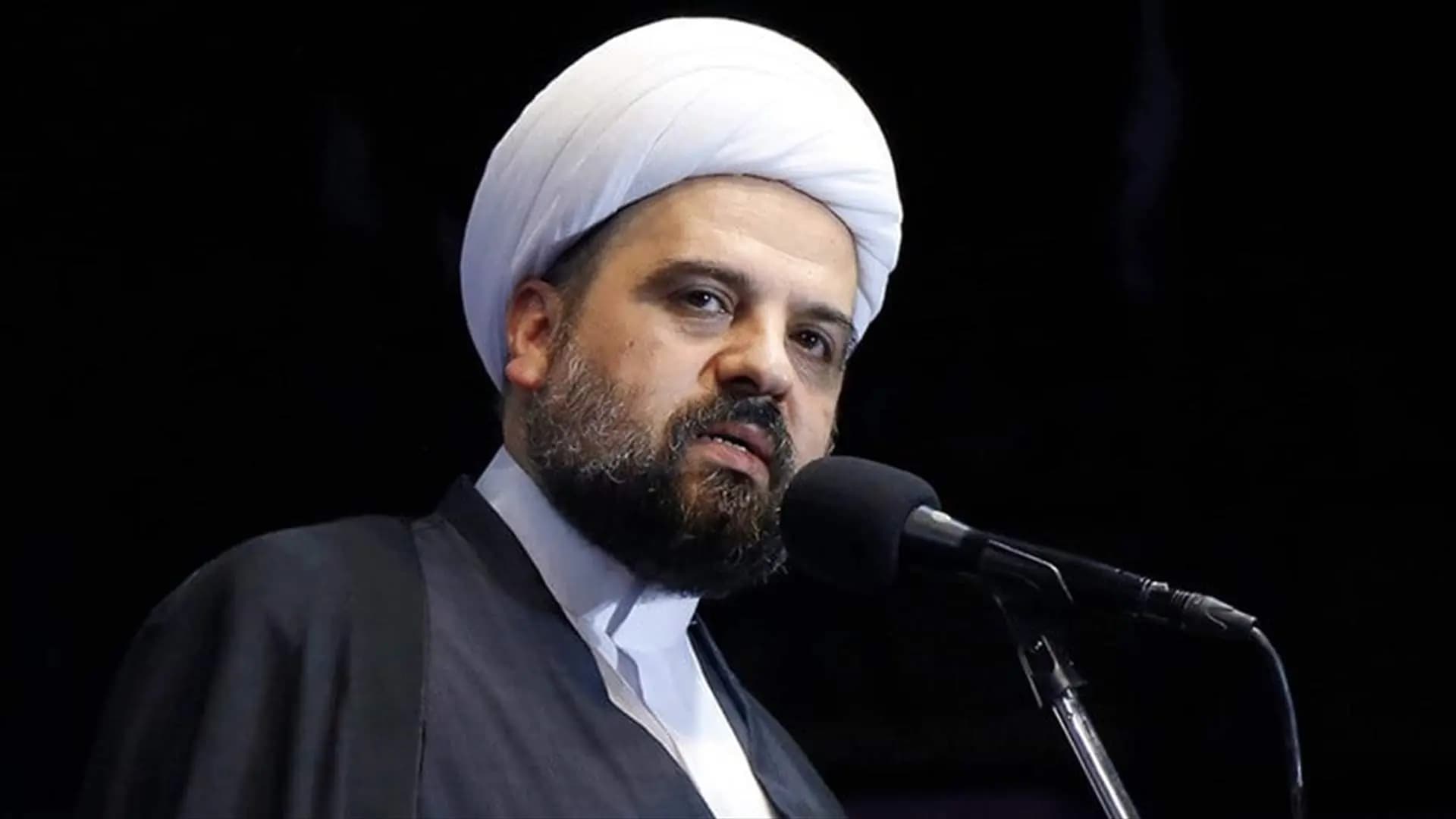 قبلان في خطبة الجمعة: المطلوبُ رئيسٌ يخلصنا من هذه الحكومةِ الجبانة