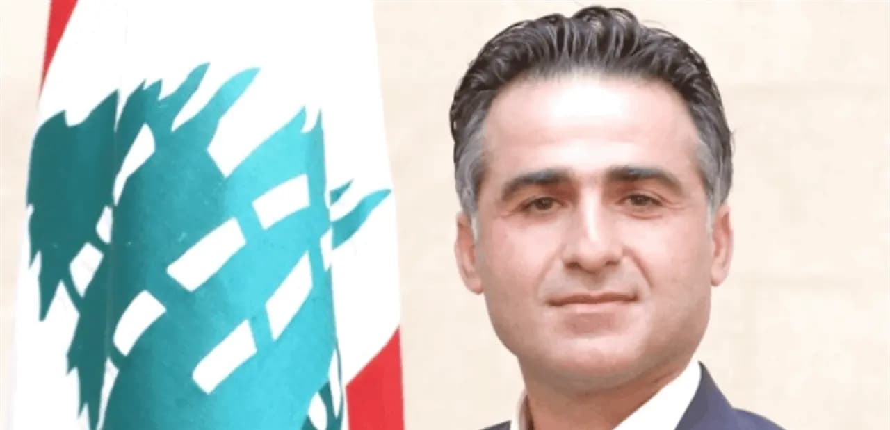 يستقبل وزير الأشغال العامة والنقل في حكومة تصريف الاعمال الدكتور علي حمية والمعنيين، في مقر فوج الإطفاء الكرنتينا- بيروت، البعثة اللبنانية المرسلة إلى سوريا للمشاركة في عمليات البحث والإنقاذ