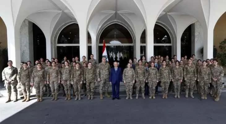 عون هنأ العسكريات في لواء الحرس الجمهوري بيوم المرأة العالمي
