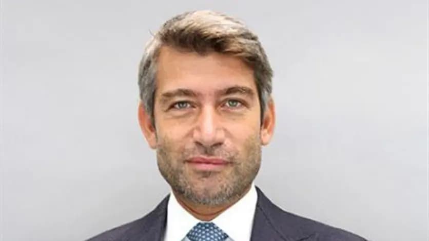 وزير الطاقة والمياه وليد فياض: الوزارة تعمل على منصةٍ لإصدار أكثر من جدولين في اليوم تماشيًا مع تقلب سعر الصرف ولكن لن نتوجه إلى تسعير البنزين بالدولار ولن نخالف القانون