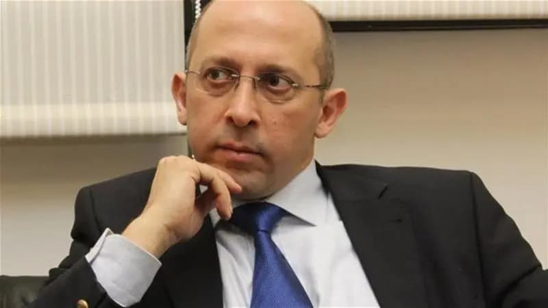آلان عون: نحاول خلق فرصة!