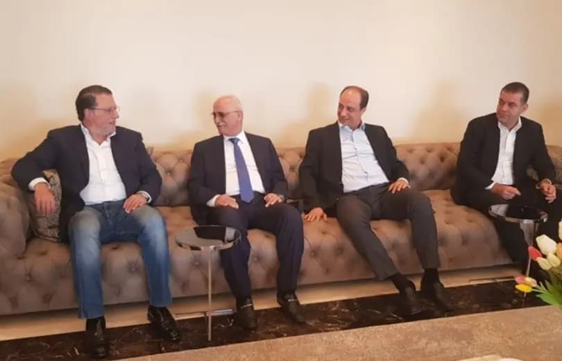 حين يستقيل المستقبل من تياره